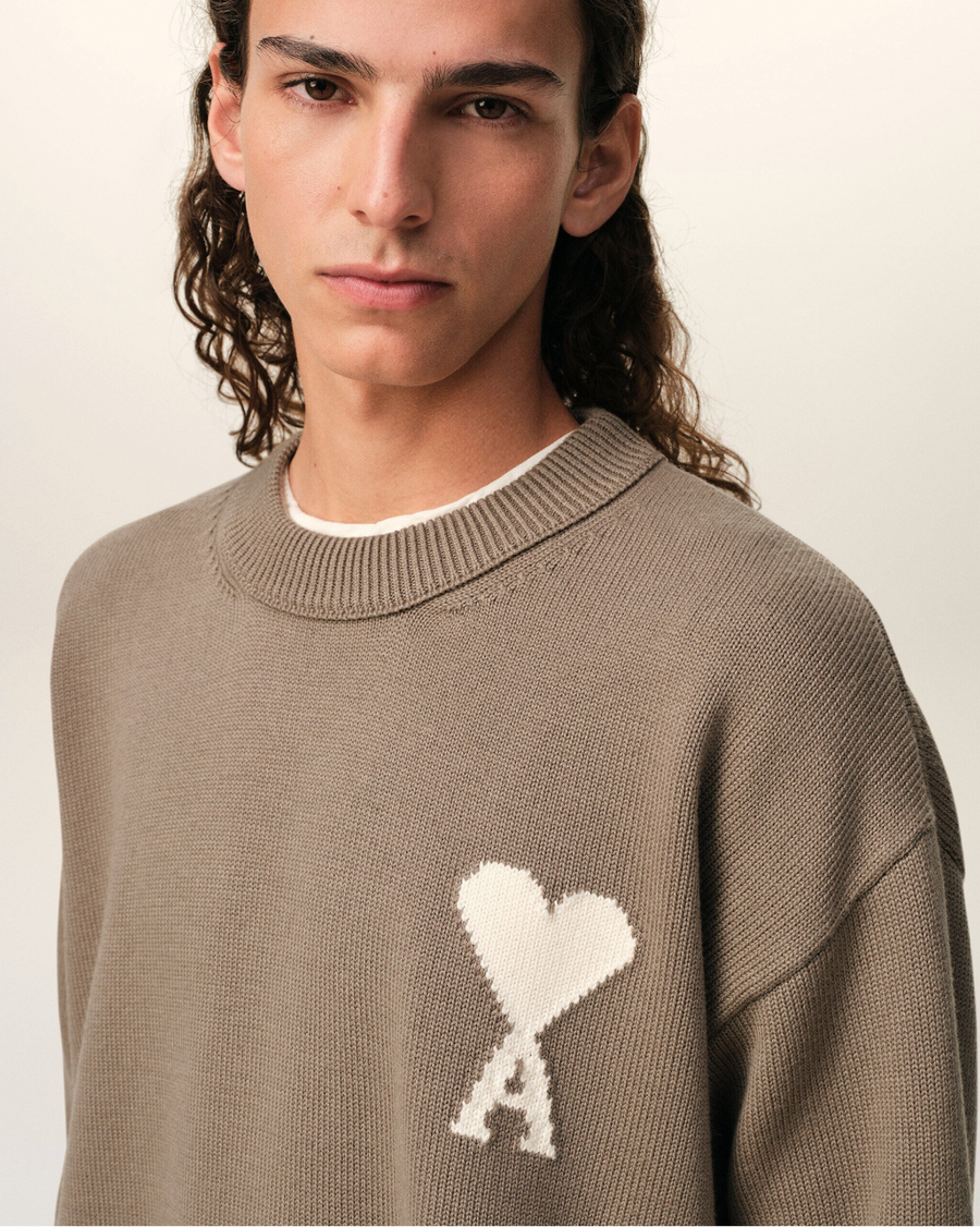 Pull Beige Col Rond AMI — pull iCloth, vue 3