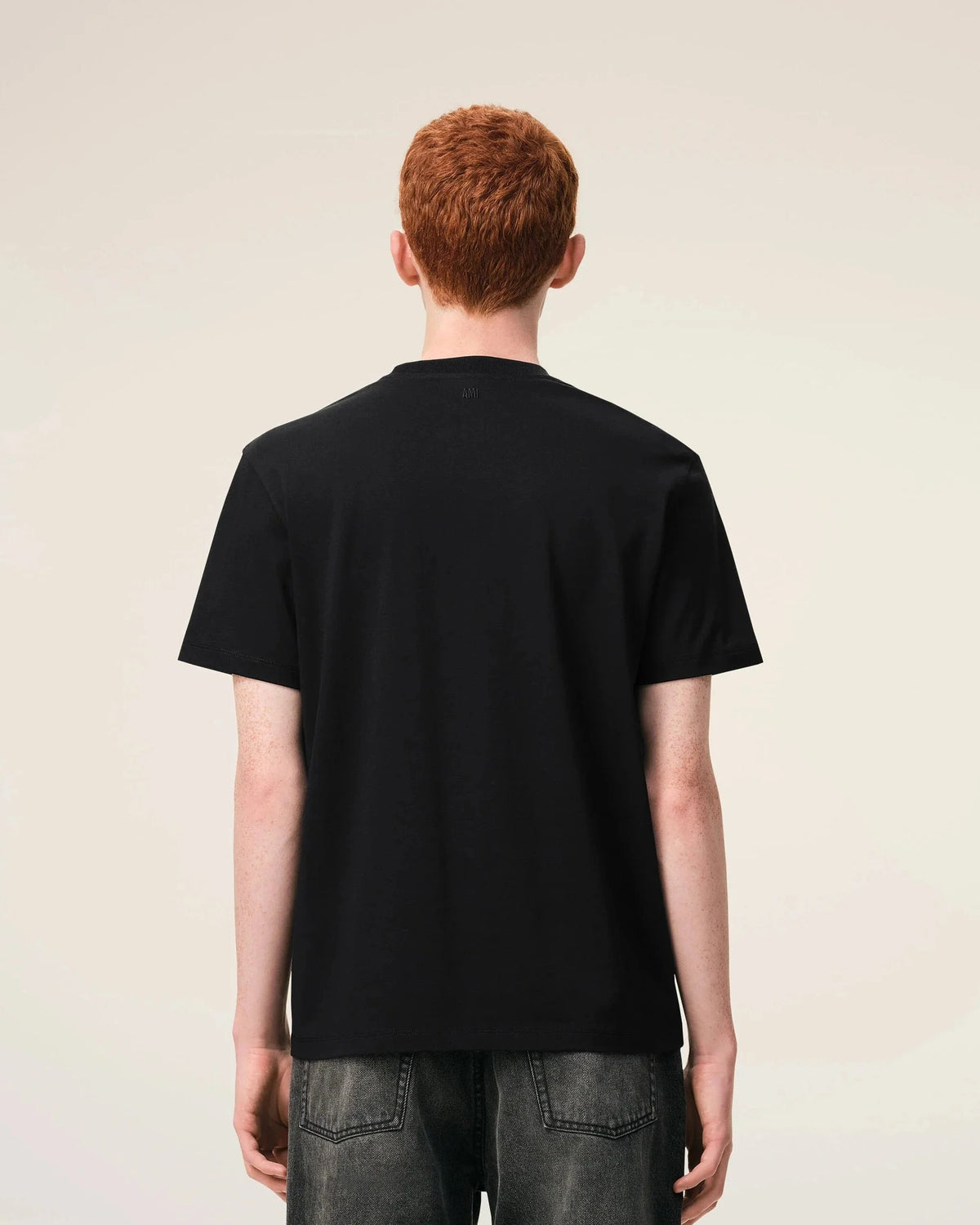 T-shirt AMI Noir — t-shirt iCloth, vue 3
